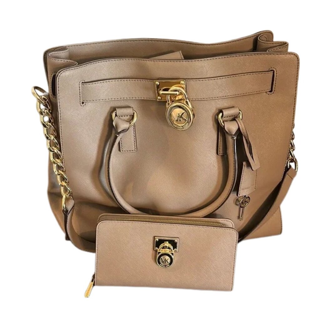 Michael Kors large Hamilton with matching wallet